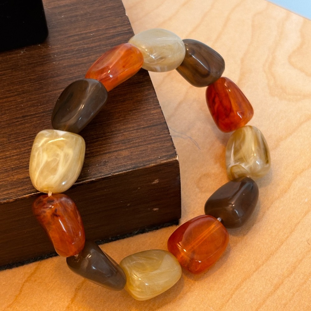 Fall colors beaded bracelet